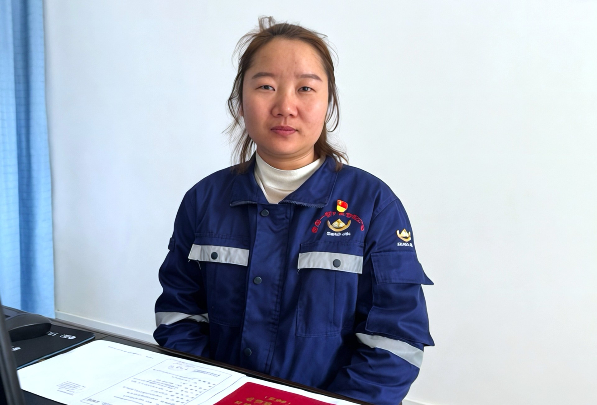 王飞红事情照（蒙自一智，，，，，王飞红）.jpg